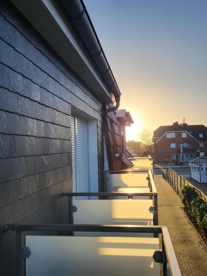 Hotel Am Deich Norddeich  Bagian luar foto
